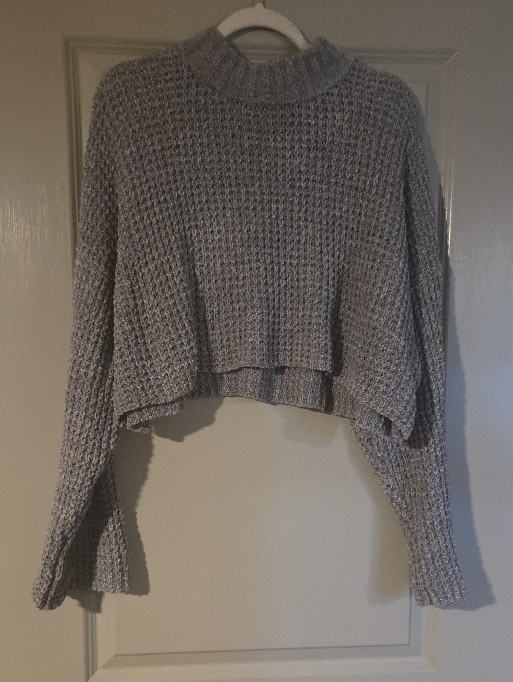 Urban Outfitters Cropped Chunky Turtleneck Sweater - Gray